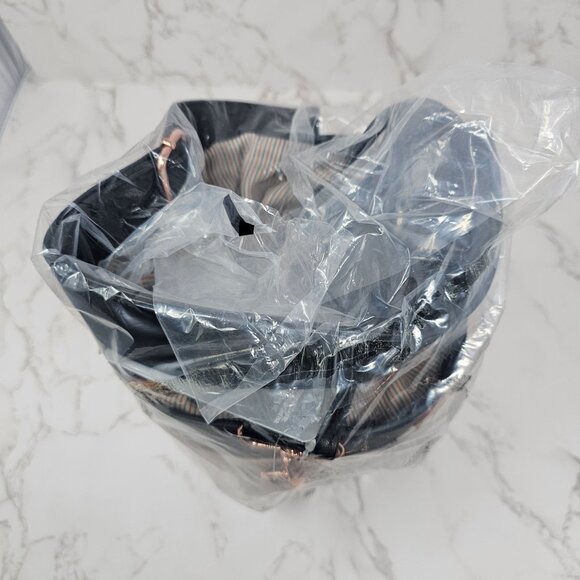 NWT Disney Parks Haunted Mansion Bucket Bag Crossbody/Purse - Picture 6 of 8